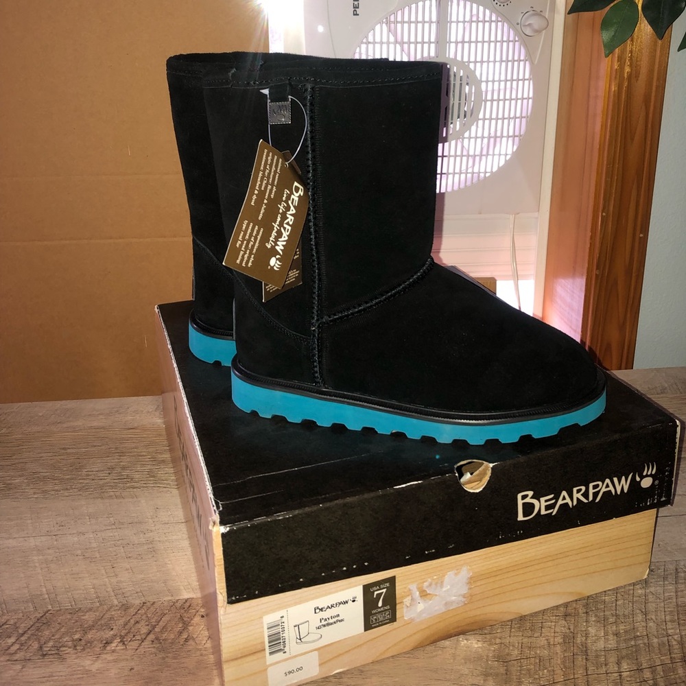 Payton Bearpaw Boots!
